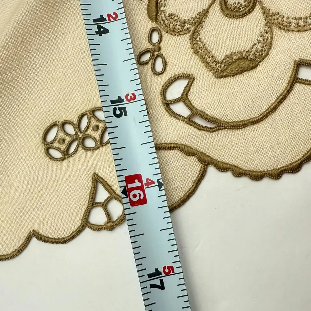 Vintage Madeira Linen Tablecloth & Napkin Set‎ Cutwork Embroidery Portugal